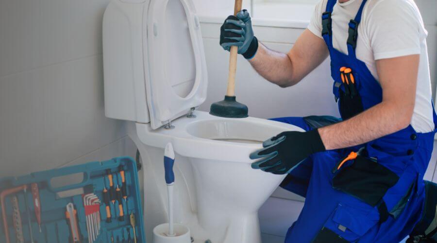 Local annual plumbing maintenance in Cuba City, WI